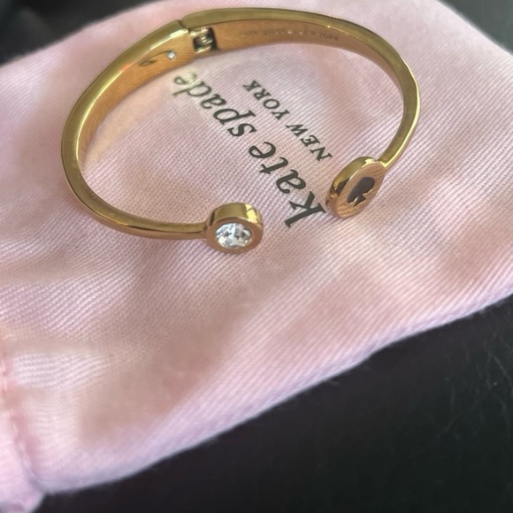 Spot The Spade Open Hinge Bangle katespade authentic #869 - Picture 5 of 12